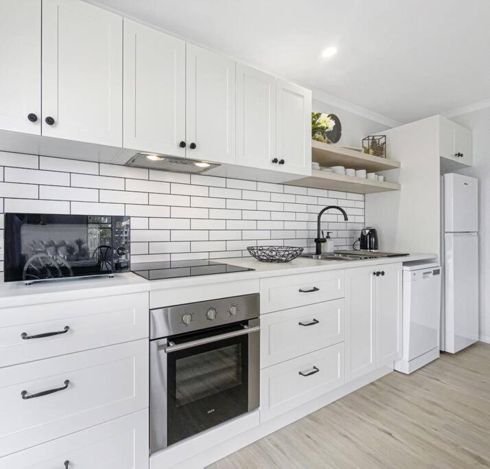 Studio Seaside Self-Contained Apartment Marcoola Exterior photo